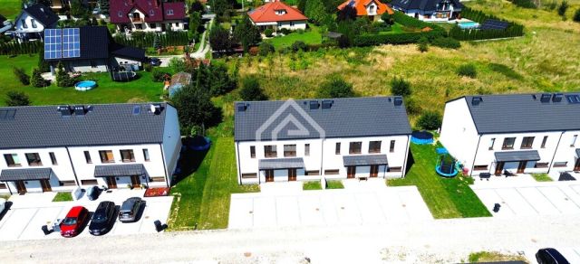 Mieszkanie 3-pokojowe Niepołomice, ul. Słoneczna. Zdjęcie 1