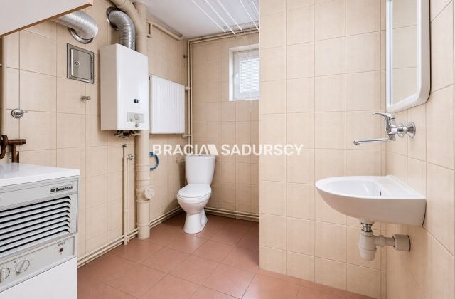 bliźniak, 6 pokoi Kraków Bieżanów, ul. Potrzask. Zdjęcie 24