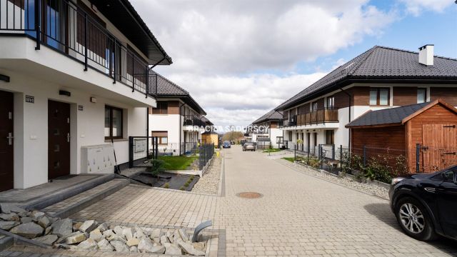 Mieszkanie 4-pokojowe Węgrzce Wielkie. Zdjęcie 31