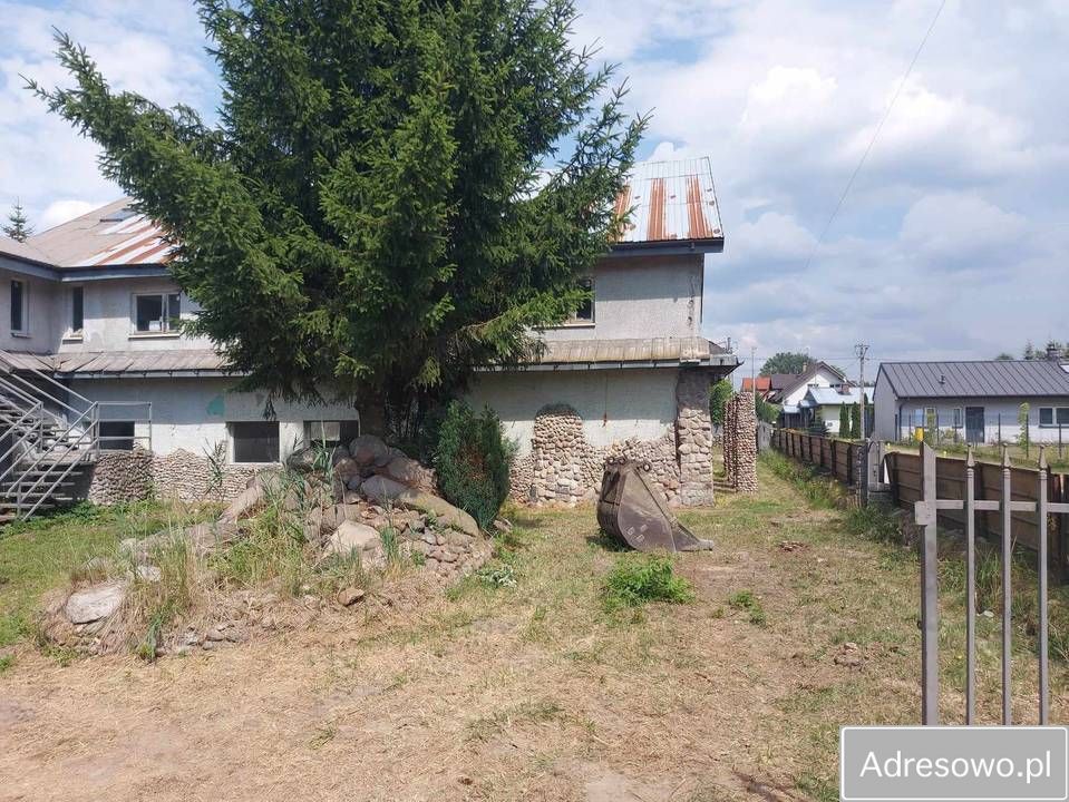 dom wolnostojący, 19 pokoi Kazimierów. Zdjęcie 3
