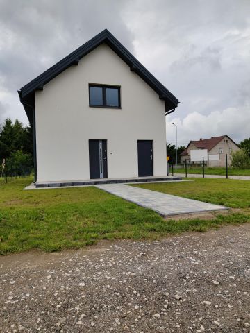 dom wolnostojący, 4 pokoje Zalewo, ul. Rolna. Zdjęcie 2