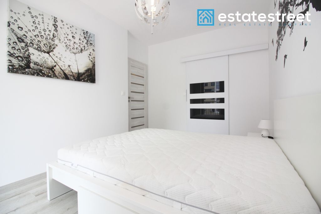 Mieszkanie 2-pokojowe Kraków Czyżyny, ul. Bolesława Orlińskiego. Zdjęcie 2