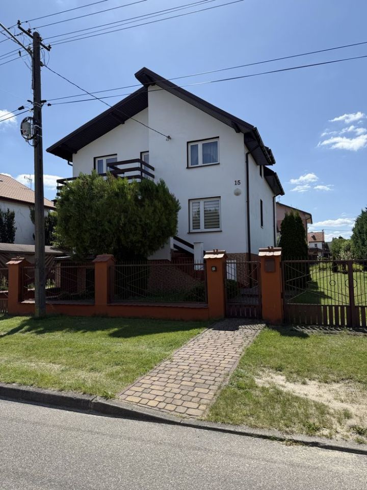 dom wolnostojący, 6 pokoi Bełchatów, ul. Warszawska