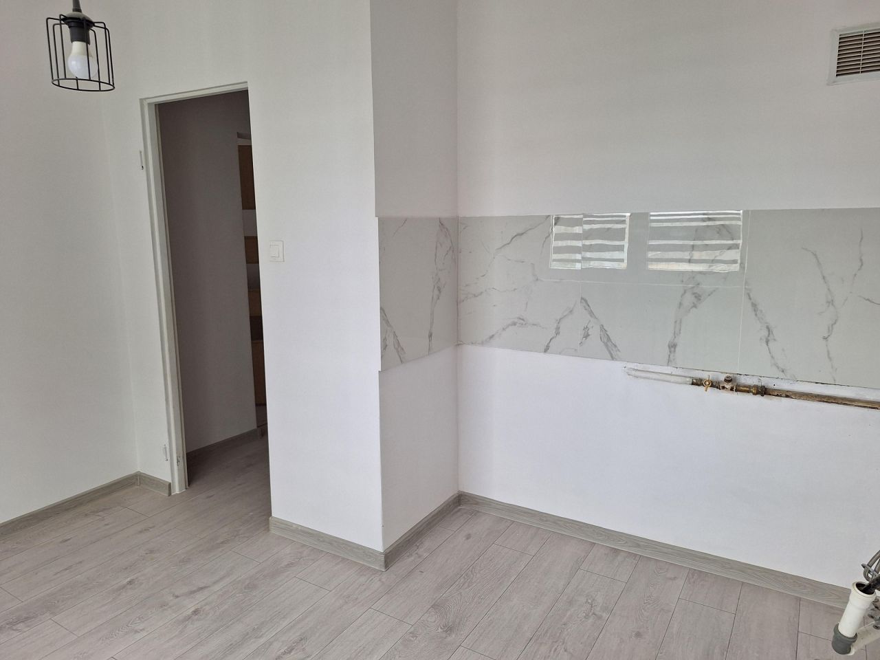 Mieszkanie 1-pokojowe Legnica Piekary Wielkie, ul. Mazowiecka. Zdjęcie 4