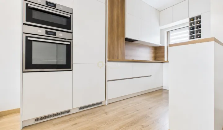 dom szeregowy, 5 pokoi Warszawa Wawer