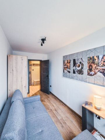 Mieszkanie 2-pokojowe Jelenia Góra, ul. Obrońców Westerplatte. Zdjęcie 4