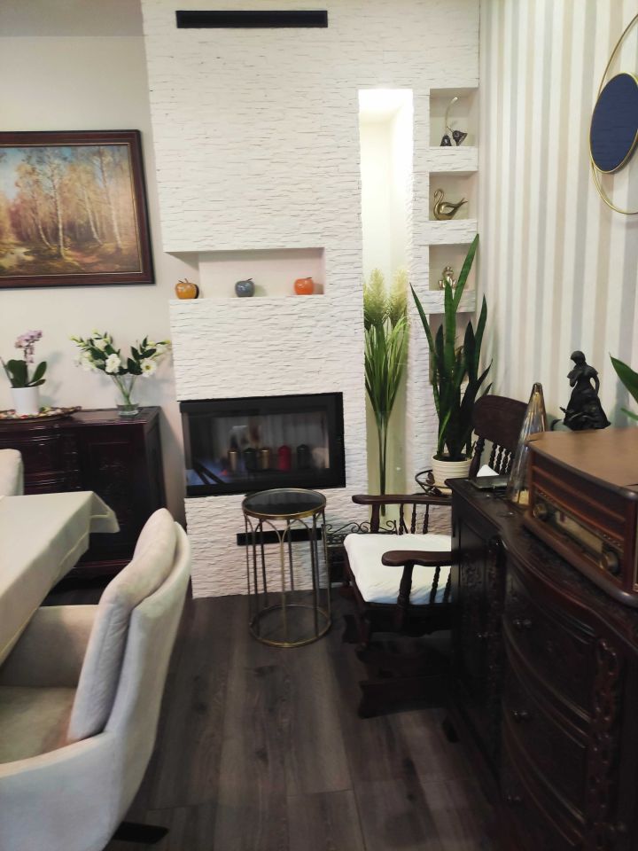 Mieszkanie 4-pokojowe Kobyłka. Zdjęcie 4