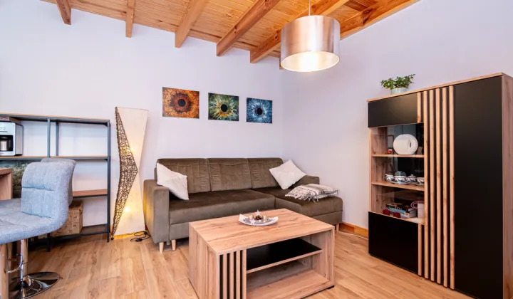 dom wolnostojący, 4 pokoje Szałe