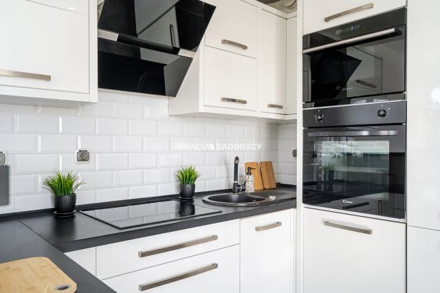 Mieszkanie 3-pokojowe Kraków Prądnik Biały, al. 29 Listopada. Zdjęcie 18