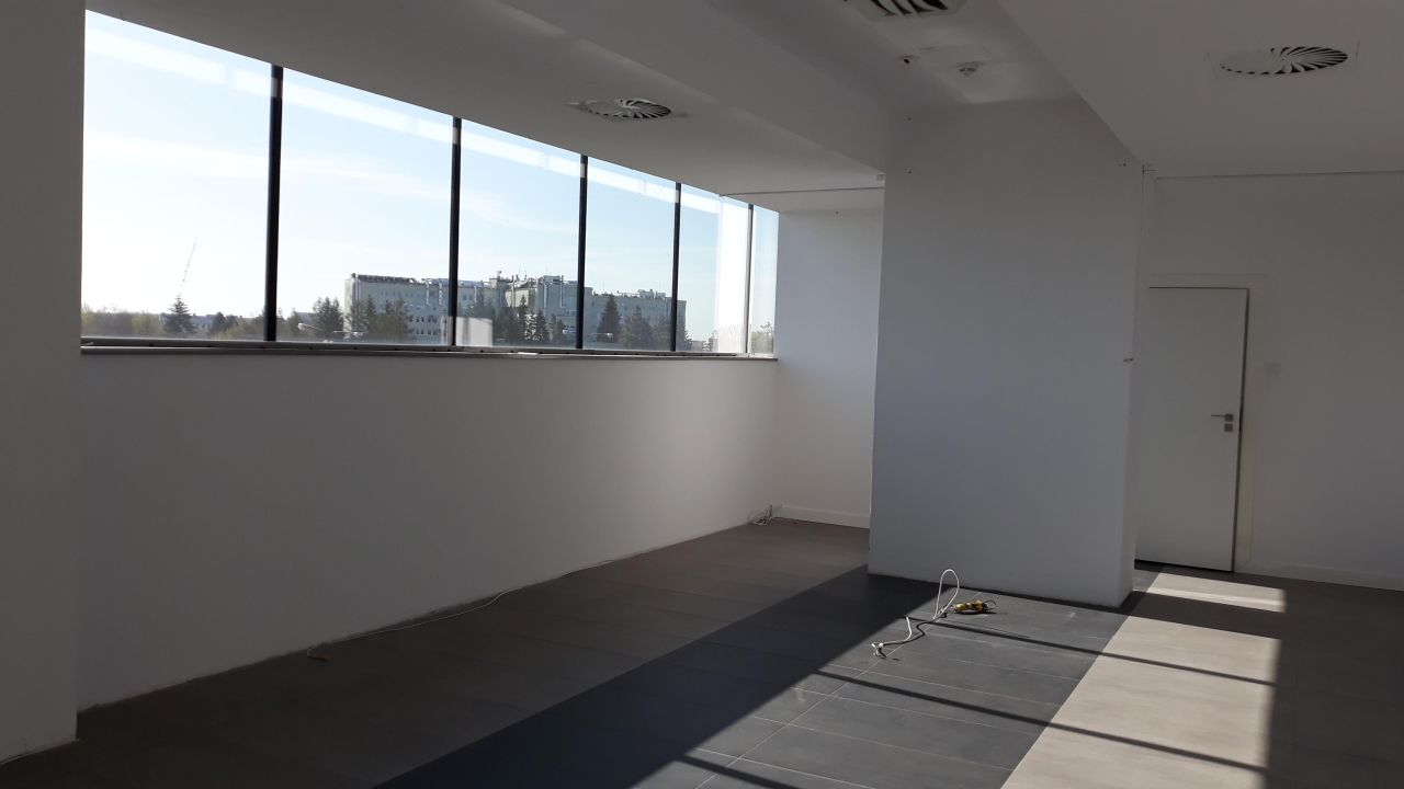 Lokal Śrem, al. Solidarności. Zdjęcie 2