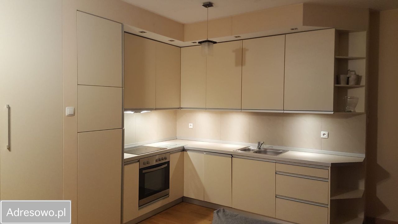 Mieszkanie 2-pokojowe Warszawa Mokotów, al. Wilanowska. Zdjęcie 3