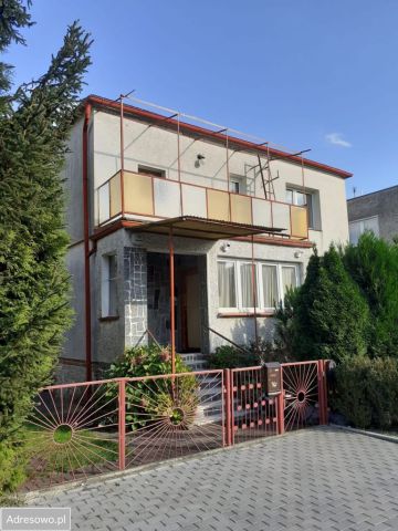 dom wolnostojący, 4 pokoje Oława, ul. Wrzosowa. Zdjęcie 1