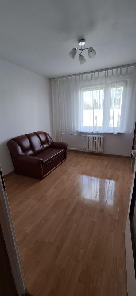 Mieszkanie 3-pokojowe Kraków Czyżyny, os. Dywizjonu 303. Zdjęcie 11