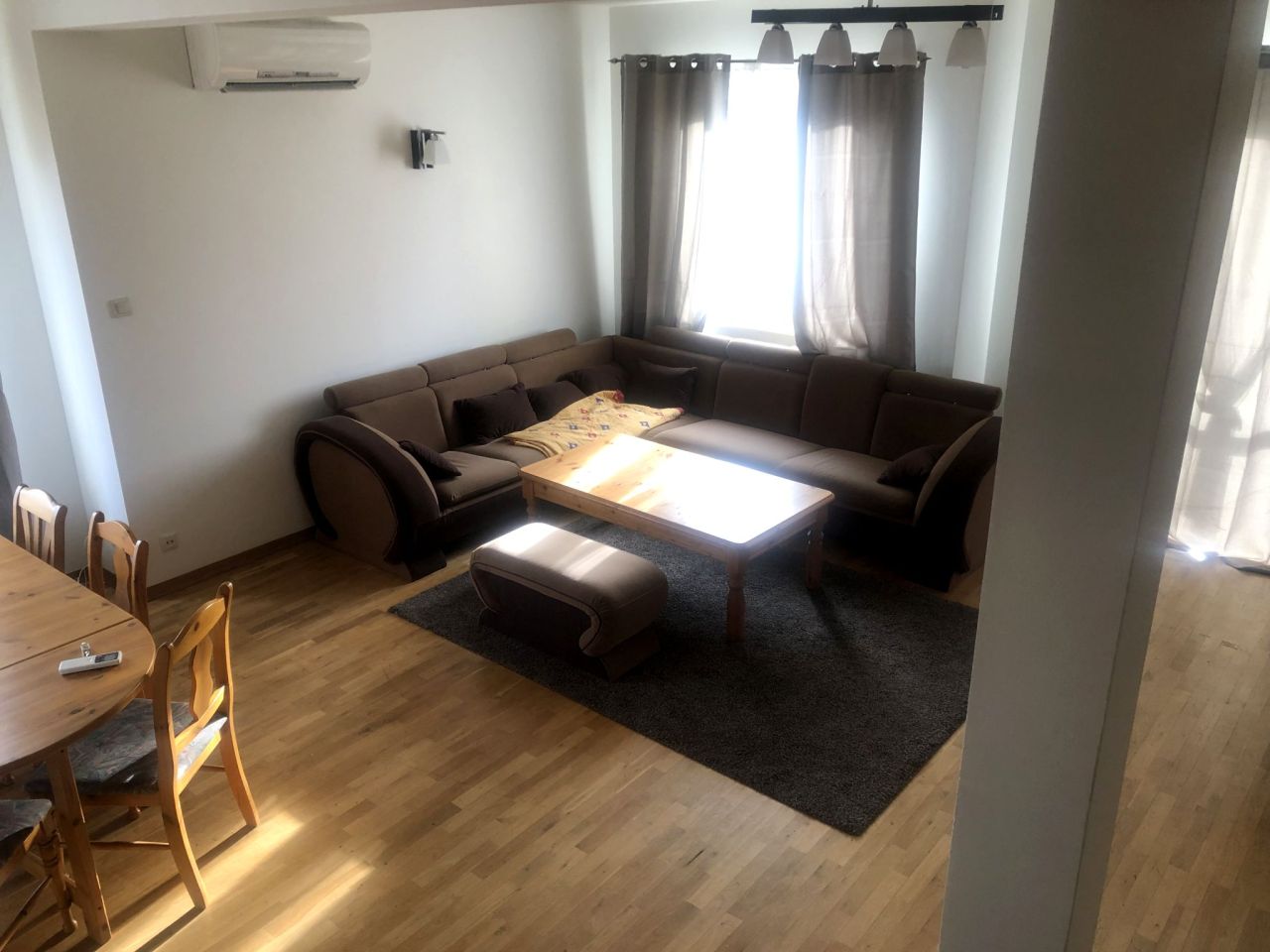 bliźniak, 5 pokoi Lasowice. Zdjęcie 9