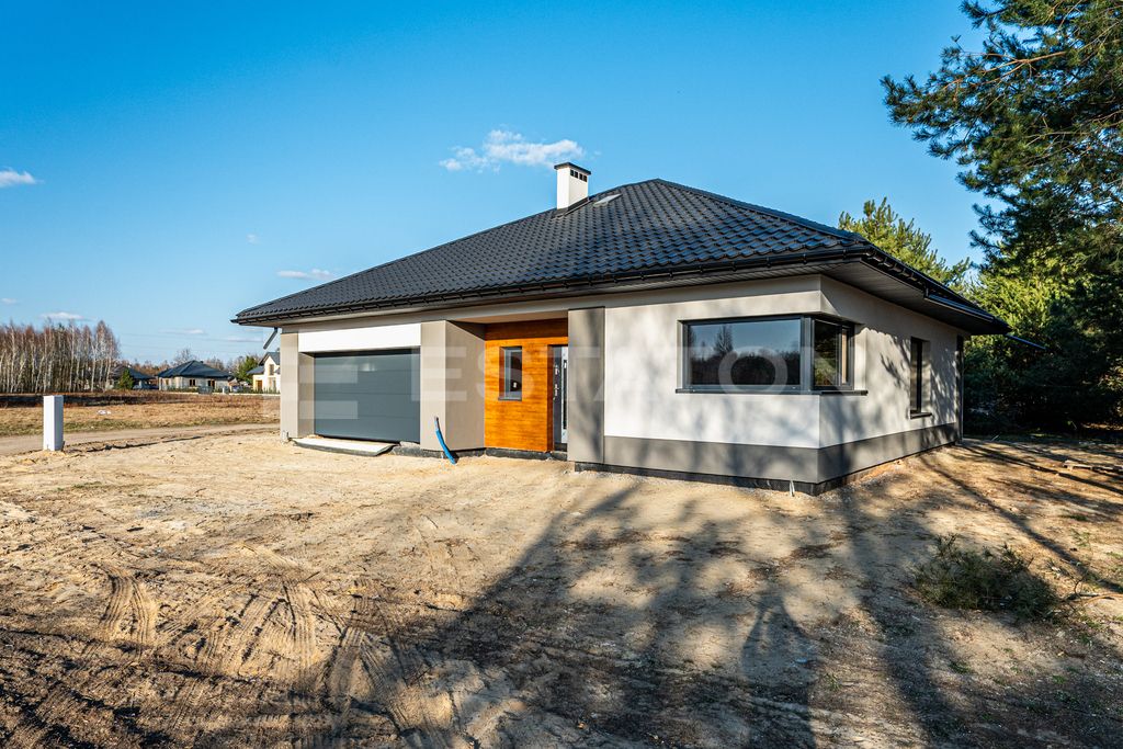 dom wolnostojący, 4 pokoje Pogwizdów. Zdjęcie 5