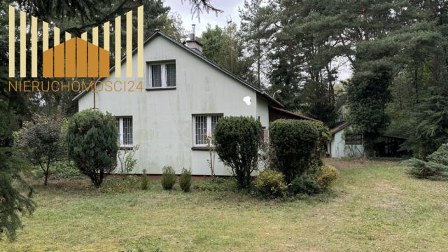 dom wolnostojący, 2 pokoje Stanisławów. Zdjęcie 9