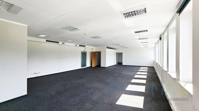 Biuro Kraków Płaszów, ul. gen. Henryka Kamieńskiego. Zdjęcie 11