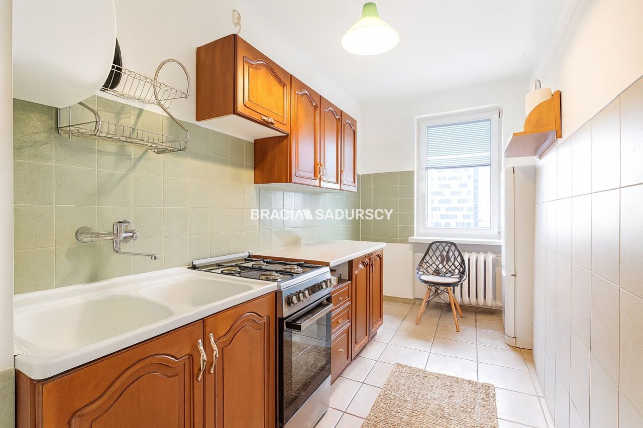 Mieszkanie 2-pokojowe Kraków Czyżyny, os. Dywizjonu 303. Zdjęcie 8