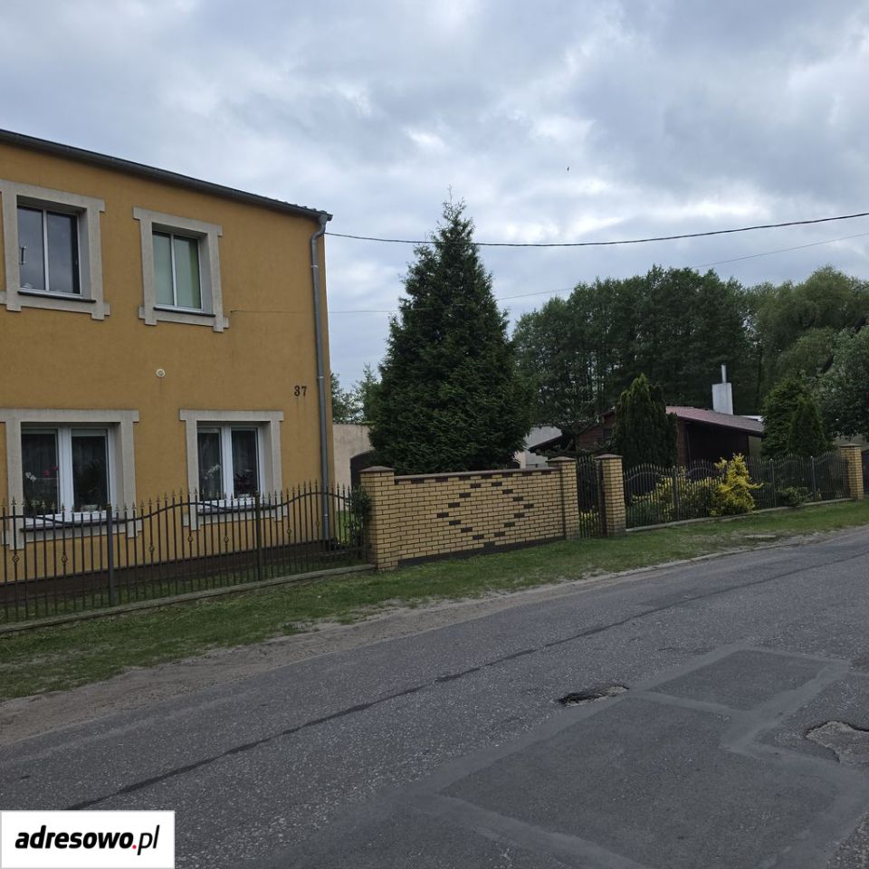 House, 240 m²
