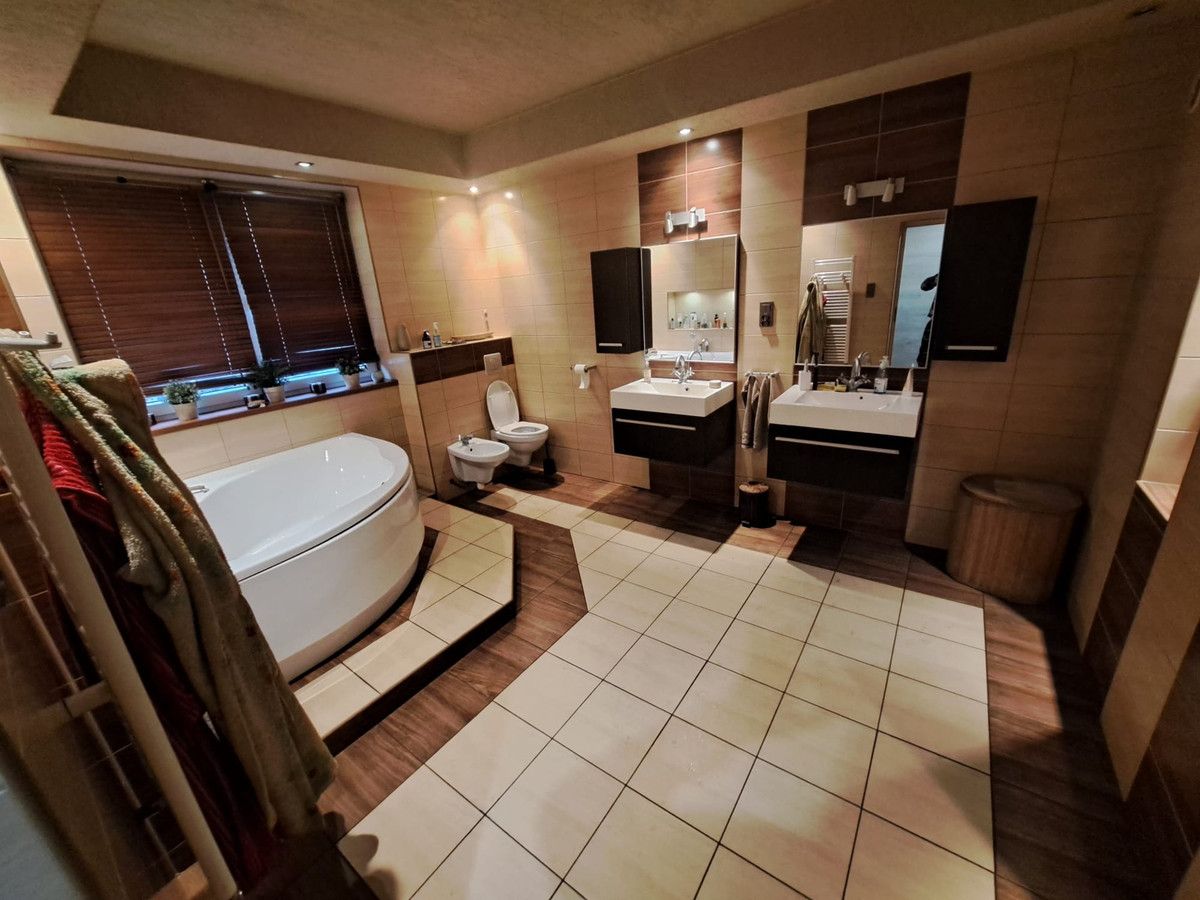 dom Piekary Śląskie, ul. Bytomska. Zdjęcie 9