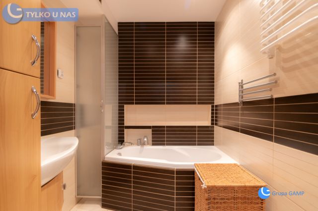 Mieszkanie 4-pokojowe Kraków Czyżyny, os. Dywizjonu 303. Zdjęcie 17