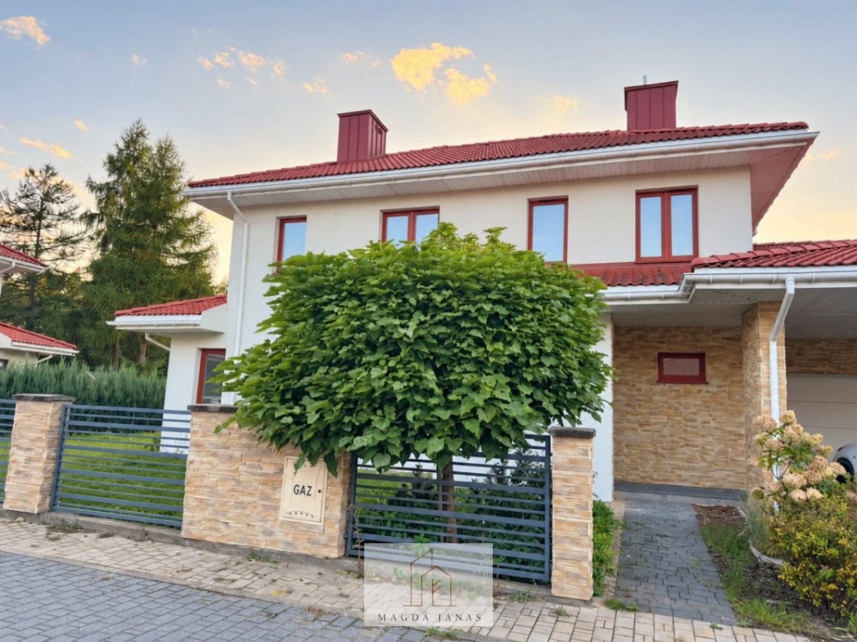 bliźniak, 5 pokoi Siedliska. Zdjęcie 1
