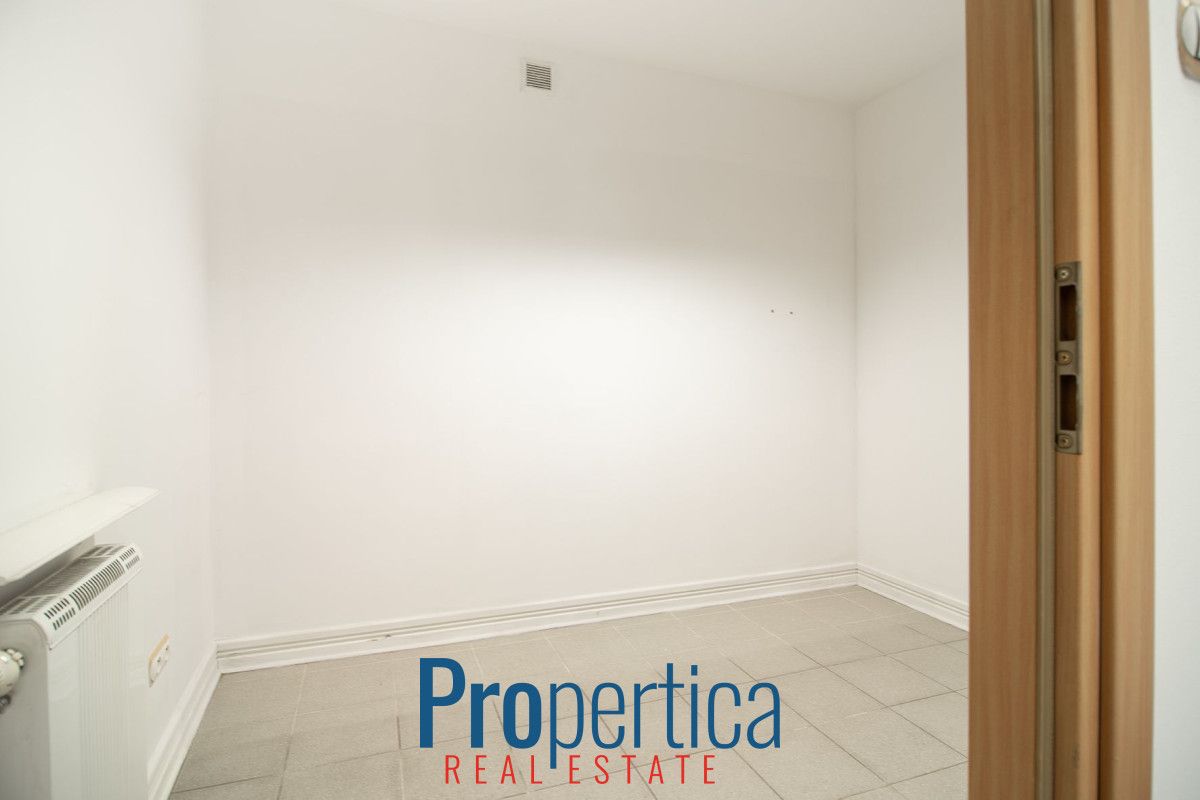 Lokal Płock, ul. Kolegialna. Zdjęcie 20