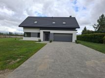 dom wolnostojący, 6 pokoi Bronisławów, ul. Bajkowa. Zdjęcie 1