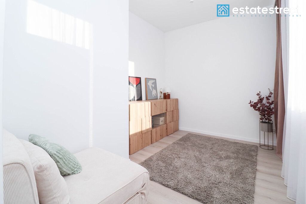 Mieszkanie 3-pokojowe Kraków, os. Stalowe. Zdjęcie 10