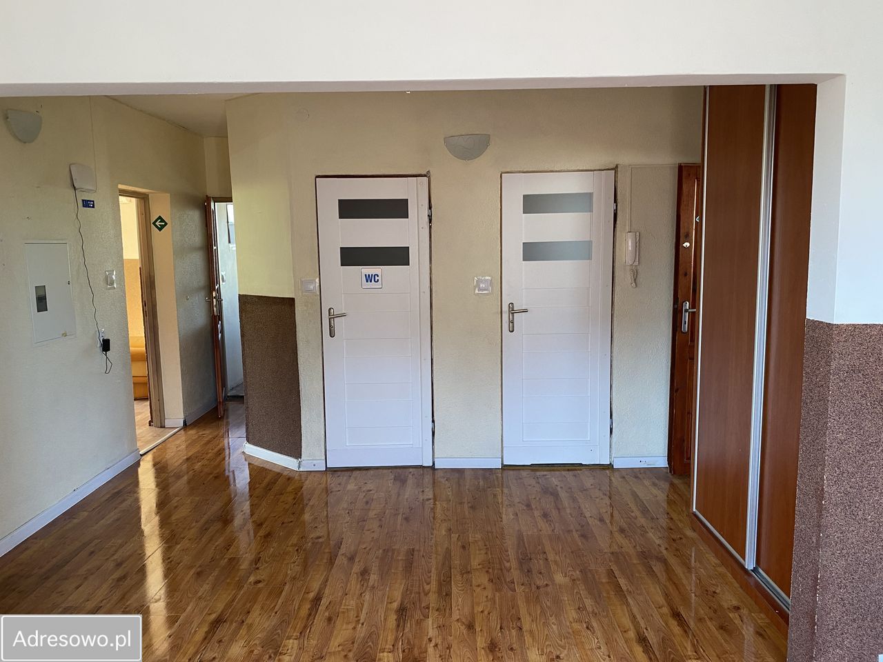 dom wolnostojący, 8 pokoi Legnica, ul. Fiołkowa. Zdjęcie 18