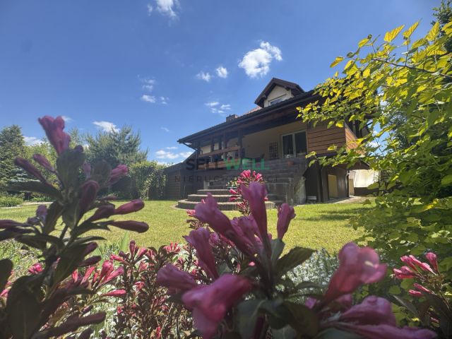 dom wolnostojący, 5 pokoi Łódź Górna, ul. Demokratyczna. Zdjęcie 1