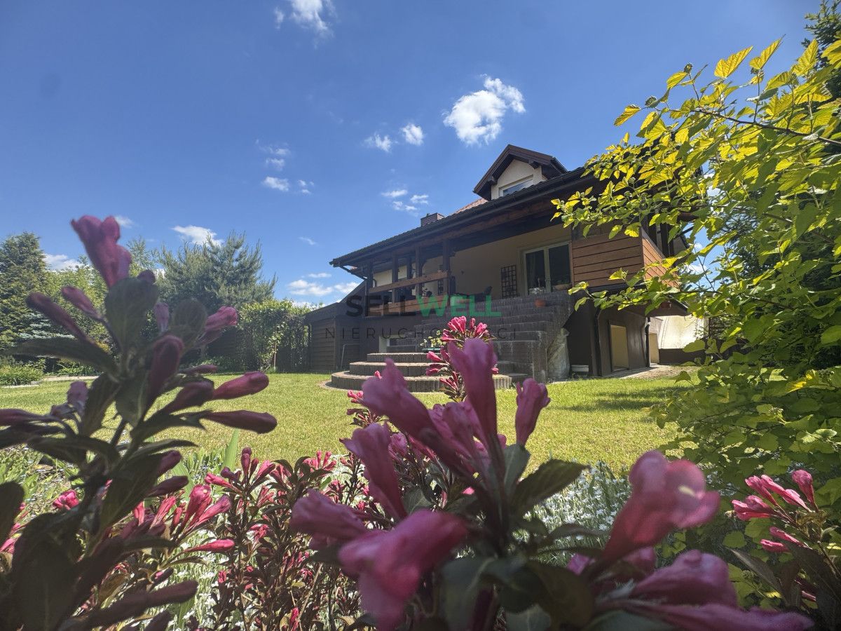 dom wolnostojący, 5 pokoi Łódź Górna, ul. Demokratyczna