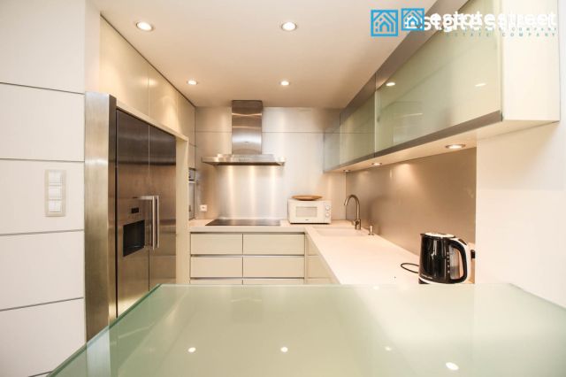 Mieszkanie 4-pokojowe Kraków Bronowice, ul. Armii Krajowej. Zdjęcie 3