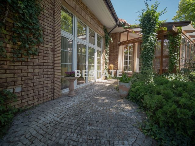 dom wolnostojący, 6 pokoi Tarnów. Zdjęcie 2