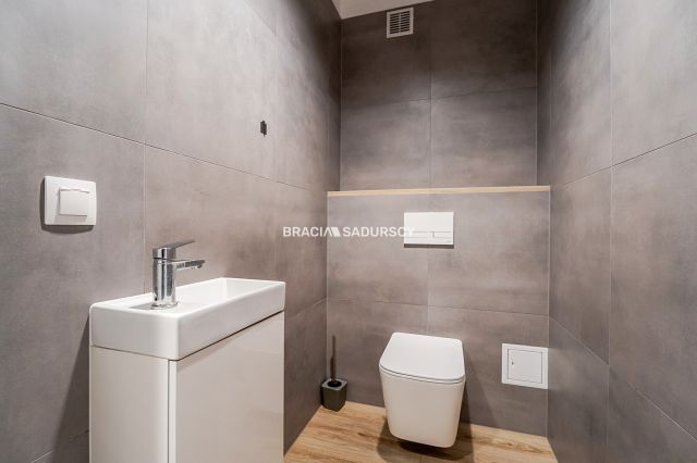 Mieszkanie 4-pokojowe Kraków Swoszowice, ul. Leona Petrażyckiego. Zdjęcie 9