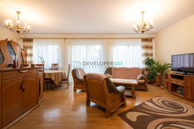 dom szeregowy, 7 pokoi Ostrołęka, ul. Marii Korzeniowskiej. Zdjęcie 6