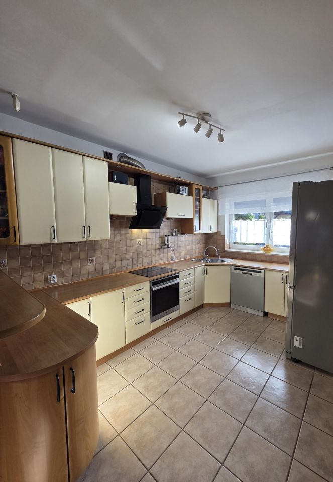 dom szeregowy, 4 pokoje Katowice Kostuchna, ul. Smugowa. Zdjęcie 7