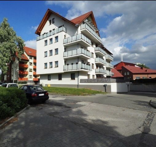 Mieszkanie 4-pokojowe Bolesławiec, ul. Melchiora Wańkowicza. Zdjęcie 1