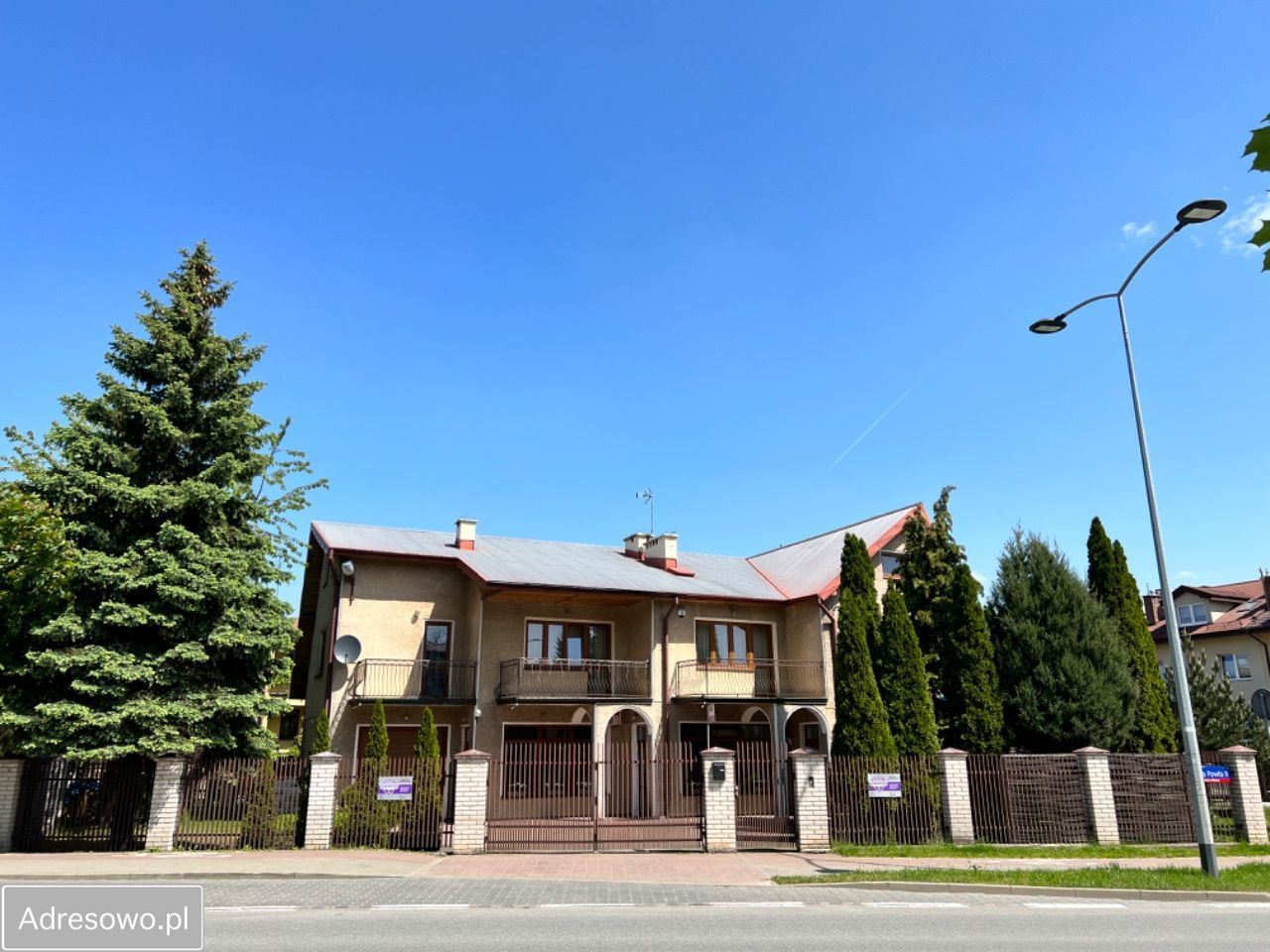 dom wolnostojący, 10 pokoi Warszawa Stara Miłosna, al. Jana Pawła II