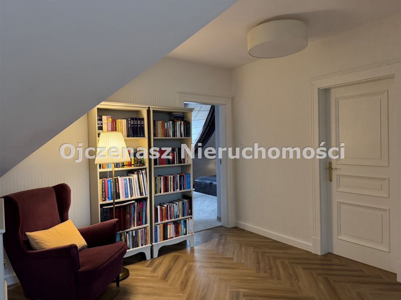 dom wolnostojący, 5 pokoi Niemcz. Zdjęcie 17