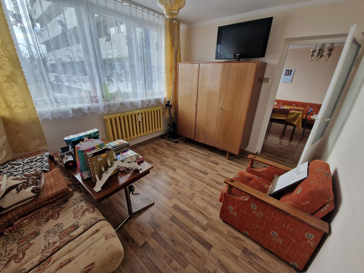 Mieszkanie 4-pokojowe Katowice os. Tysiąclecia, ul. Piastów. Zdjęcie 4