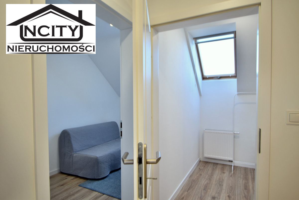 bliźniak, 4 pokoje Borowiec. Zdjęcie 9