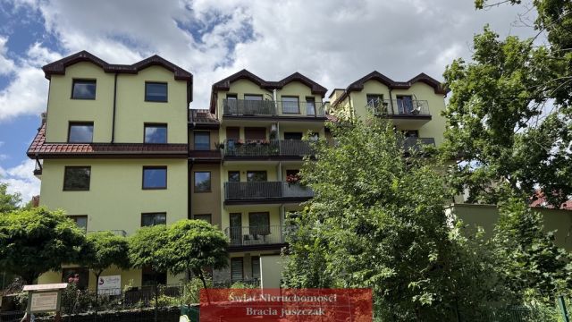 Mieszkanie 3-pokojowe Trzebnica, ul. Janusza Korczaka. Zdjęcie 1