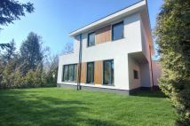 dom wolnostojący, 8 pokoi Zielonka, Centrum. Zdjęcie 1