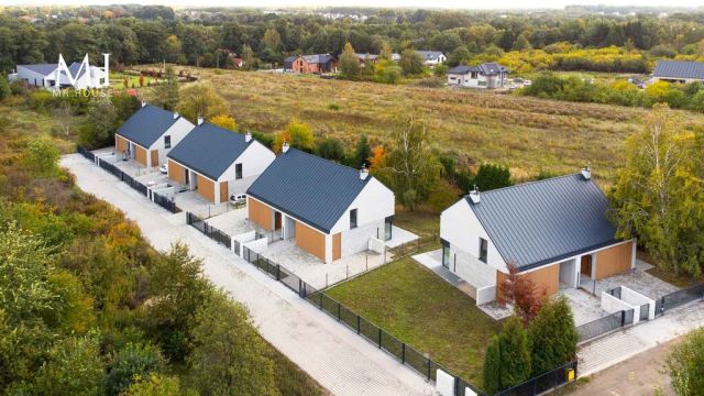 bliźniak, 4 pokoje Łódź Jagodnica-Złotno, ul. Kirasjerów. Zdjęcie 9