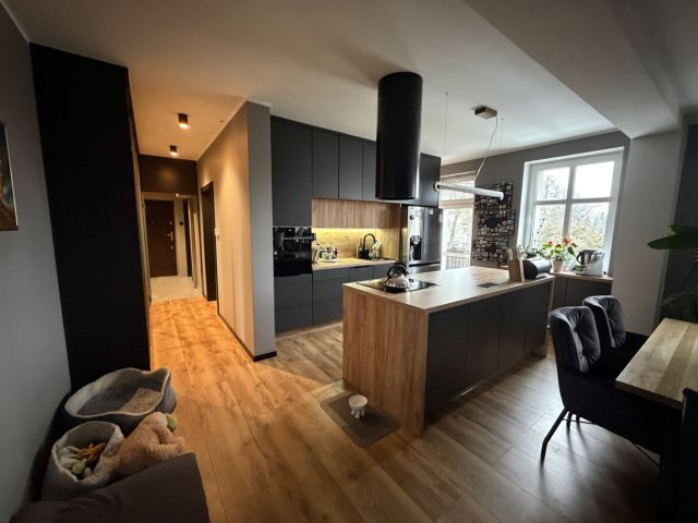 Mieszkanie 3-pokojowe Gliwice Śródmieście, ul. Ignacego Daszyńskiego. Zdjęcie 1