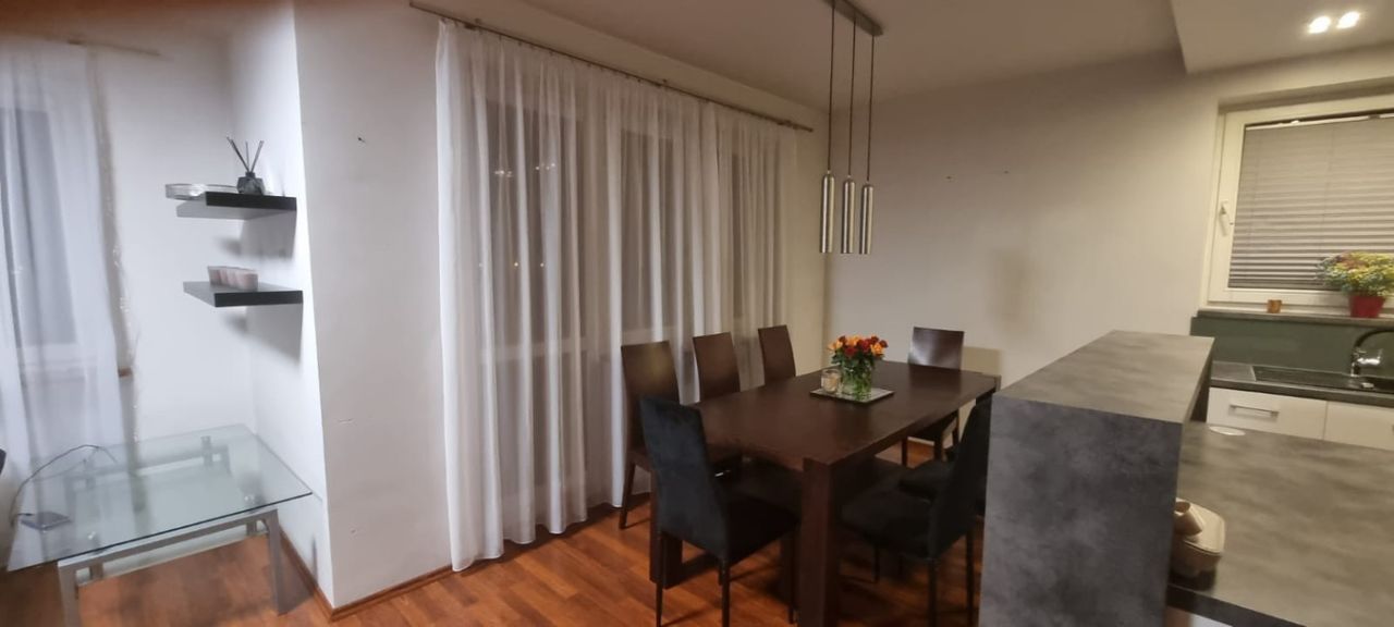 Mieszkanie 4-pokojowe Skierniewice, ul. Adama Mickiewicza. Zdjęcie 9