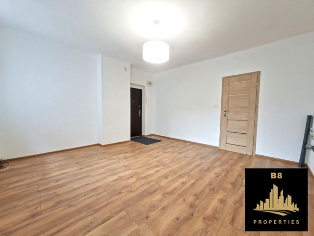Mieszkanie 1-pokojowe Nowy Dwór Mazowiecki Centrum, ul. Zakroczymska. Zdjęcie 3