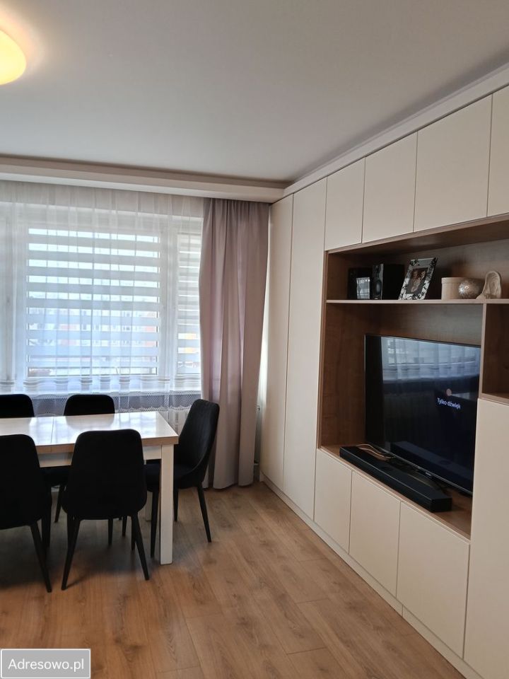 Mieszkanie 3-pokojowe Toruń Rubinkowo, ul. Tymona Niesiołowskiego. Zdjęcie 1