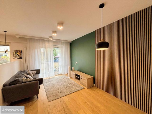 Mieszkanie 3-pokojowe Warszawa Kabaty, ul. Melchiora Wańkowicza. Zdjęcie 1